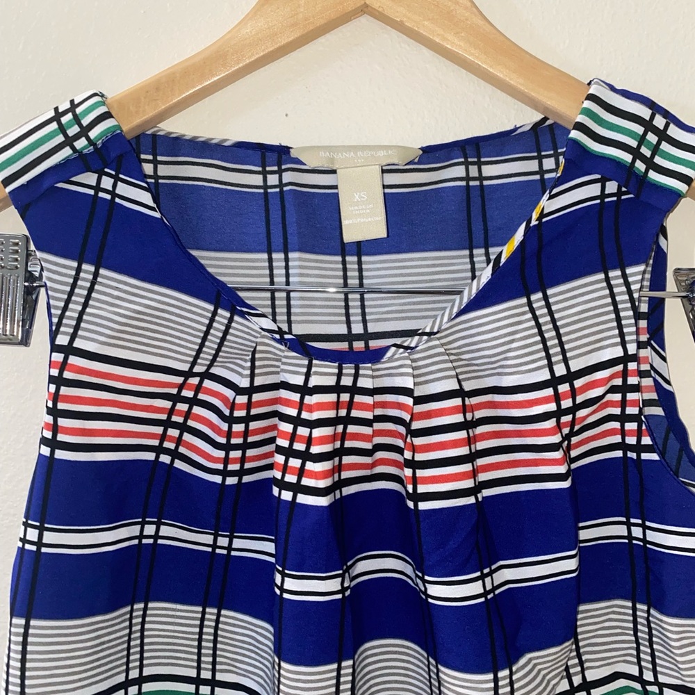Size XS Bananas Republic top